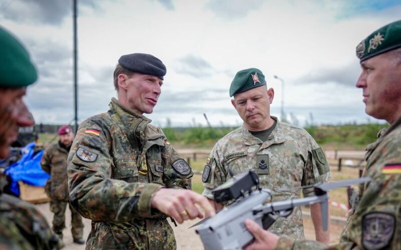 Nemački general traži vojsku spremnu „iste noći“: NATO ubrzava na Baltiku