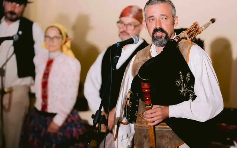 Nošnje osam zemalja u Novom Sadu: „Biserna grana” pred velikom revijom