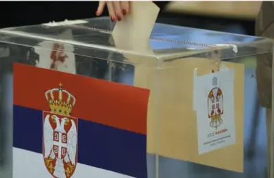 Počeli vanredni parlamentarni izbori: Građani biraju između 18 lista