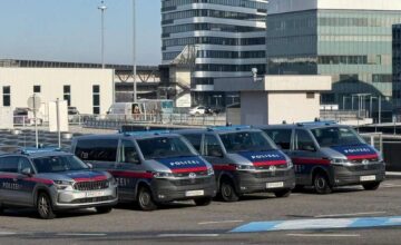 Pozivi na nasilne proteste šire se Austrijom: Policija pojačava mere bezbednosti