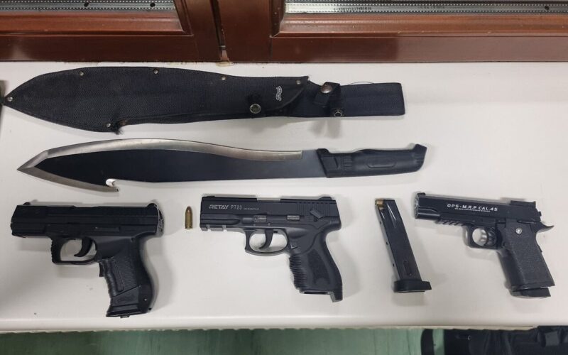 Pozivi na pljačku luksuznih radnji u Beču: Policija pronašla mačetu