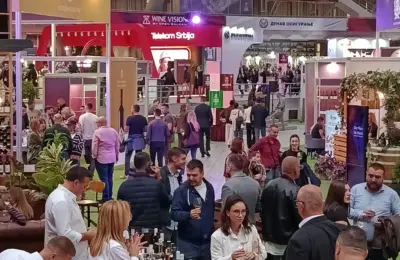 Redakcija portala „Vesti Online“ na sajmu „Wine Vision“: Domaća vina među svetskim imenima