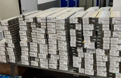 Rekordna zaplena u Nemačkoj: Majka i dete pokušali da prokrijumčare 57.000 cigareta