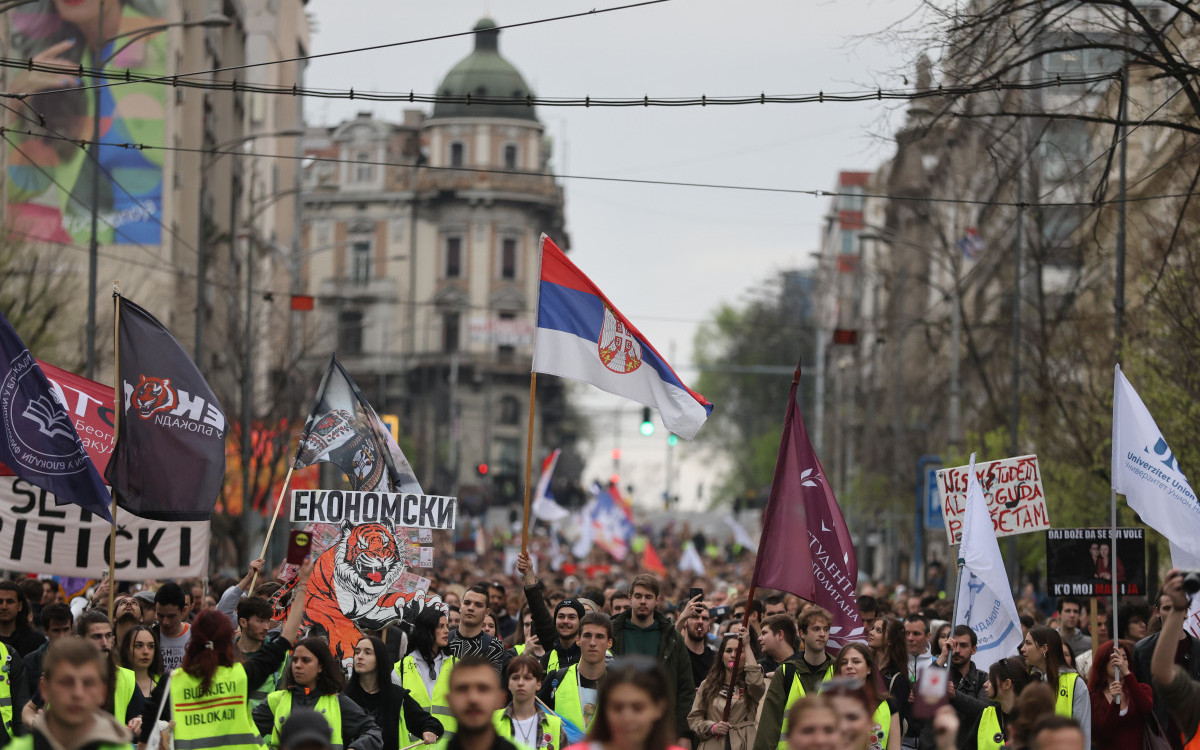 Studenti Srpske poručili: Osećamo se izdano, očekujemo razgovor sa kolegama iz Srbije