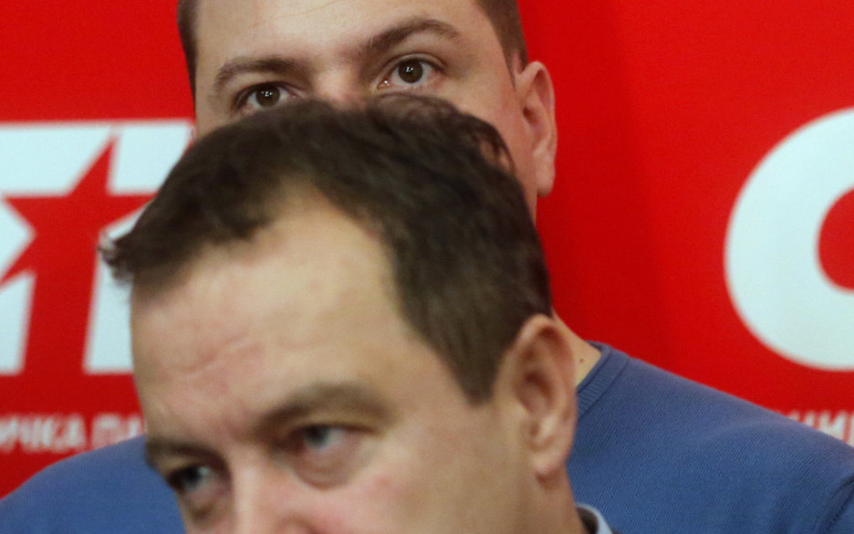 Dva puta za partijske disidente: Podele, pučevi i isključenja iz stranaka