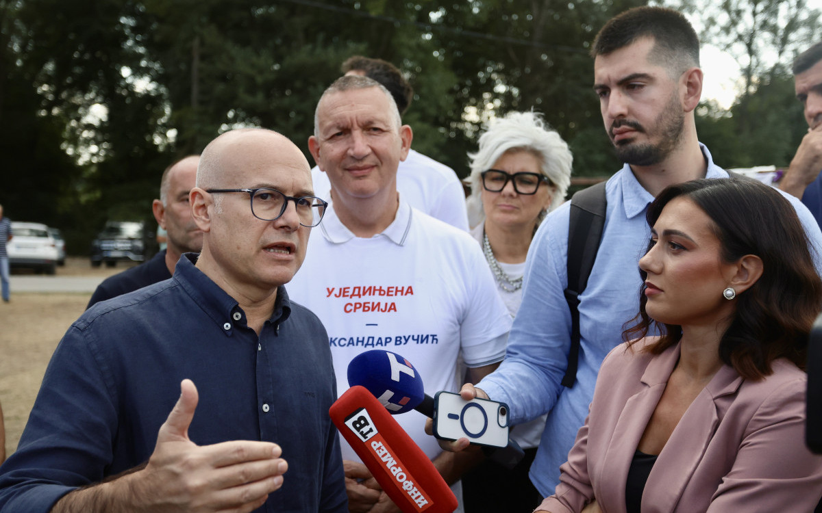 Vučević: „Od mržnje i buke ne rastu ni plate ni penzije“