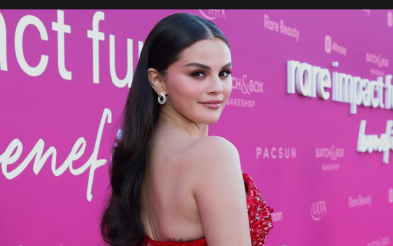 Selena Gomez priznala da joj je vejpovanje promenilo glas: „Ne mogu da vratim stari“