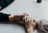 Škola se završi, briga ne: ko pomaže odraslima sa autizmom?