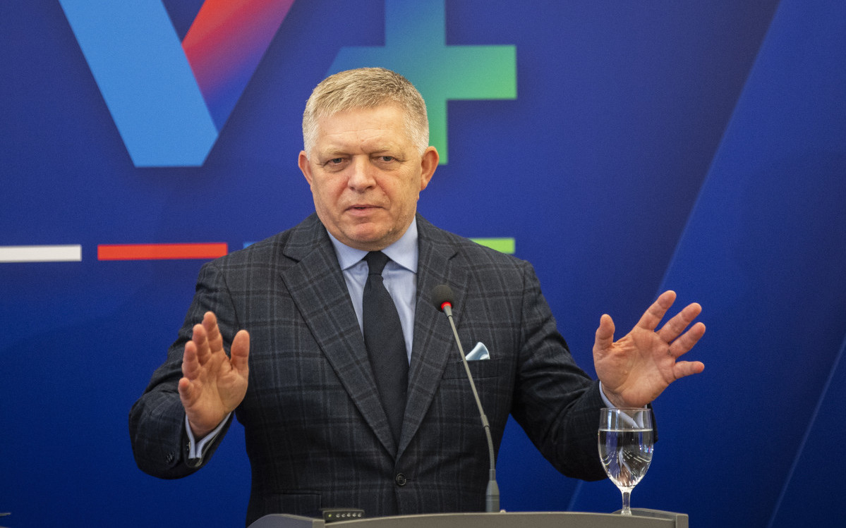 Fico otkazao dolazak u Beograd zbog bolesti, poslao podršku Vučiću