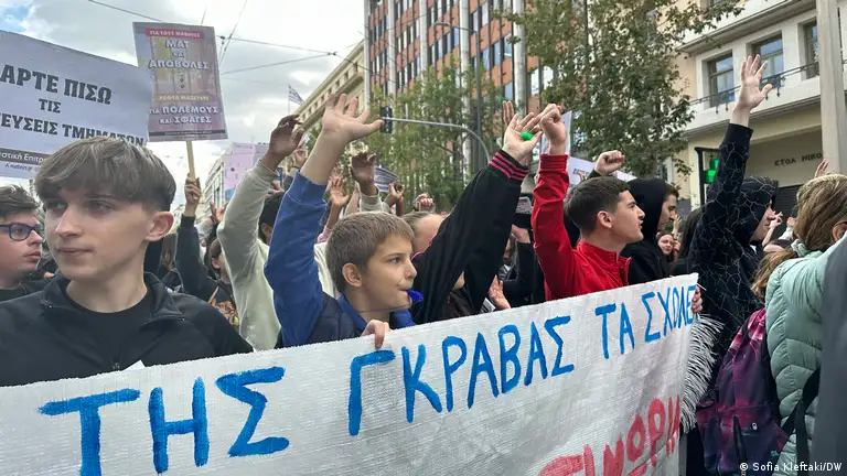 Štrajk nastavnika i protesti učenika u Grčkoj