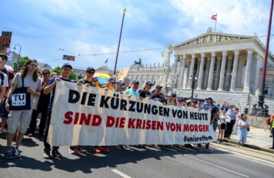 Studenti na ulicama Beča: Univerzitetima fale dve milijarde