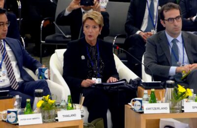 Švajcarska upozorava: Francuski dug može izazvati novu krizu evra