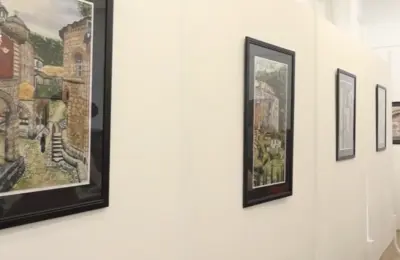 Svetogorsko nasleđe na svili: Nela Horvat pretočila lepotu Hilandara u slike