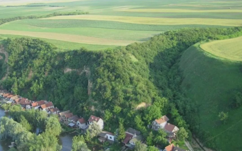 Titelski breg: Jedinstveni rezervat prirode i svedok davnih klimatskih promena