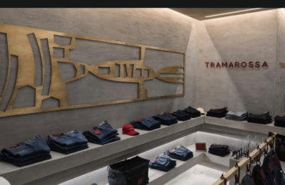 ,,Tramarossa” stigla u Srbiju: Farmerke koje možete da personalizujete svojim inicijalima