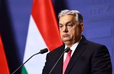 Tramp želi Orbana na čelu UN: Britanija i Francuska mogu da pokvare plan