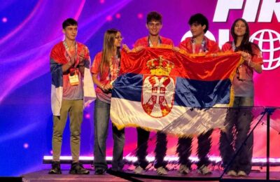 Veliki uspeh Srbije: Mladi robotičari osvojili srebro na Svetskoj olimpijadi