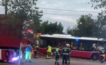 Vozač autobusa u Beču pod dejstvom droge: Dvoje povređeno