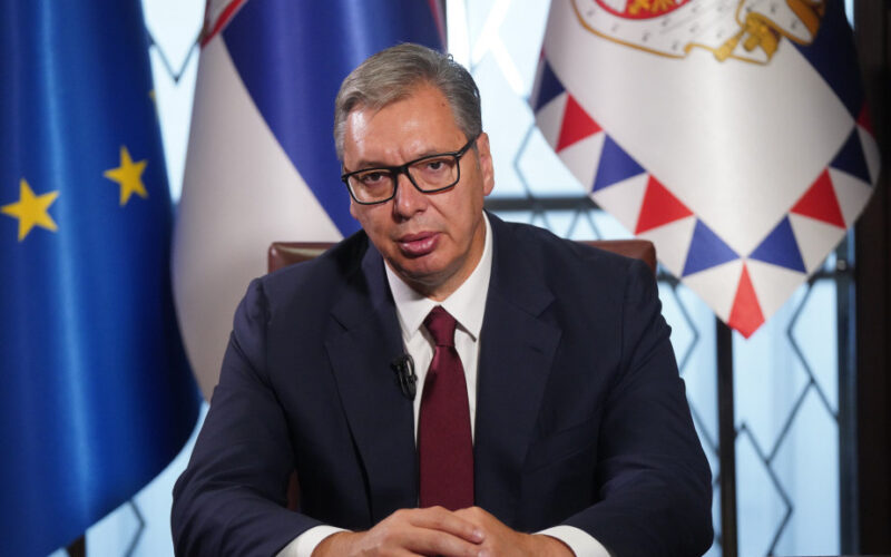 Vučić: Neko spolja je zatrovao atmosferu u Srbiji – žele da promene politiku zemlje