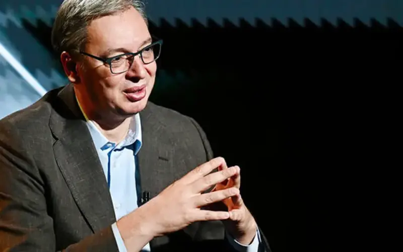Vučić: Snažna ekonomija čuva Srbiju od političkih pritisaka