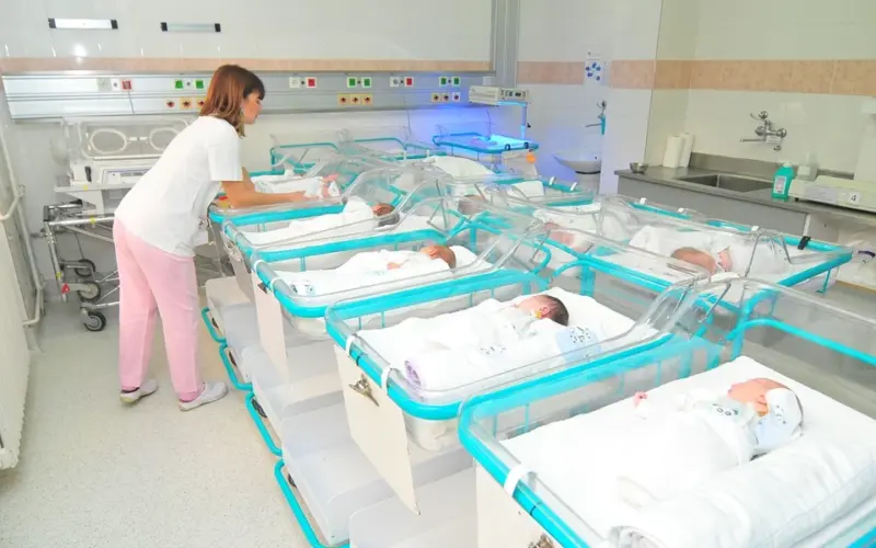 „Bebi-bum“ u Užicu: Za samo 24 sata rođeno sedam beba